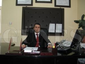 T�RK�YE'N�N EN GEN� M�LL� E��T�M M�D�R� �AMA�'TA