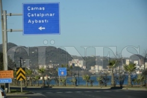 Karayollar, kafa kartran levhalar kaldracak...
