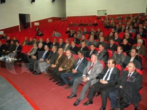 KAYMAKAM ATMACA MUHTARLARLA BİR ARAYA GELDİ KAYMAKAM ATMACA MUHTARLARLA BİR ARAYA GELDİ