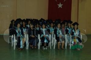 KIZ MESLEK LİSESİ MEZUNİYET TÖRENİYAPILDI KIZ MESLEK LİSESİ MEZUNİYET TÖRENİYAPILDI