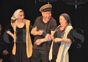 Aydın Üstüntaş Anıldı Aydın Üstüntaş Anıldı