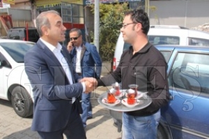 BAŞKAN ENGİN TEKİNTAŞ,1 MAYIS'TA ÇALIŞAN İŞÇİLERİ ZİYARET ETTİ BAŞKAN ENGİN TEKİNTAŞ,1 MAYIS'TA ÇALIŞAN İŞÇİLERİ ZİYARET ETTİ
