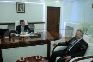 MEMURSEN’den BAŞKAN ANLAYANA NEZAKET ZİYARETİ MEMURSEN’den BAŞKAN ANLAYANA NEZAKET ZİYARETİ