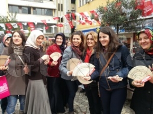 MHP KADIN KOLLARINDAN GAZETEMZE ZYARET