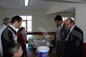 Belde Okulundaki Öğrencilere ziyaret Belde Okulundaki Öğrencilere ziyaret