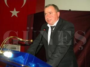 Muhtarlar Derneğinde Nazım Asrak Güven Tazeledi Muhtarlar Derneğinde Nazım Asrak Güven Tazeledi