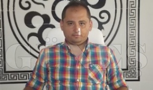 MHPli Kaak, Eitimde ki dzenlemelere sert kt Yine yzlerine, gzlerine bulatrdlar