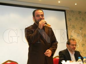Namazla Diriliş Konferansına İzdiham Namazla Diriliş Konferansına İzdiham