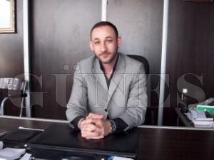 Ticaret Borsası Yönetim Kurulu Üyesi Niyazi Serdaroğlu : Ticaret Borsası Yönetim Kurulu Üyesi Niyazi Serdaroğlu :