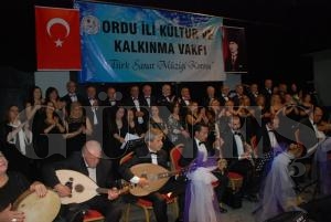 ORDU VAKFININ KONSER KEYF VERD