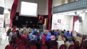 Kumrulu Hanımlar için “Gebelik, Normal Doğum ve Ağrısız Doğum” Semineri Kumrulu Hanımlar için “Gebelik, Normal Doğum ve Ağrısız Doğum” Semineri