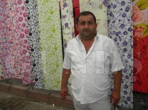 KRİZ VE PARASIZLIK ESNAFIN EN BÜYÜK DERDİ KRİZ VE PARASIZLIK ESNAFIN EN BÜYÜK DERDİ