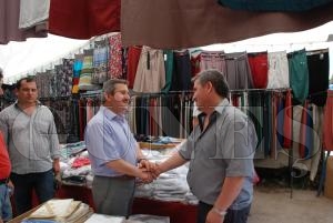 BAŞKAN ANLAYAN, PAZARTESİ PAZARINI GEZDİ BAŞKAN ANLAYAN, PAZARTESİ PAZARINI GEZDİ
