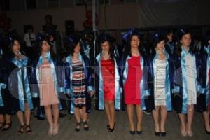 FA�L 3.D�nem Mezunlar�n� U�urlad�