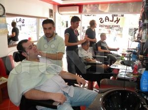 BERBERLERDE BAYRAM YOĞUNLUĞU BERBERLERDE BAYRAM YOĞUNLUĞU