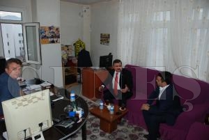 BAŞKAN ANLAYAN’DAN RADYO MEGA’YA ZİYARET BAŞKAN ANLAYAN’DAN RADYO MEGA’YA ZİYARET