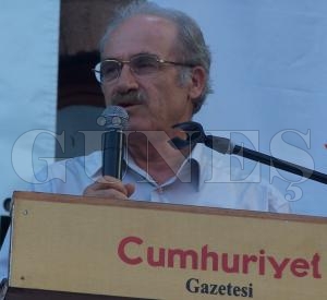 DOST KARA GÜNDE BELLİ OLUR / Zeki SARIHAN DOST KARA GÜNDE BELLİ OLUR / Zeki SARIHAN