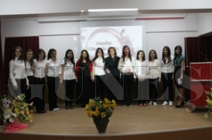 FATSA KIZ TEKNİK VE MESLEK LİSESİ’NDEN ŞİİR DİNLETİSİ FATSA KIZ TEKNİK VE MESLEK LİSESİ’NDEN ŞİİR DİNLETİSİ