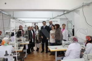 Aşçılık ve Tekstil kursunu ziyaret ettiler Aşçılık ve Tekstil kursunu ziyaret ettiler