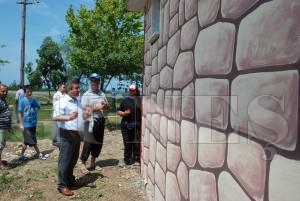 TRAFOLAR BOYANMAYA DEVAM EDİYOR TRAFOLAR BOYANMAYA DEVAM EDİYOR