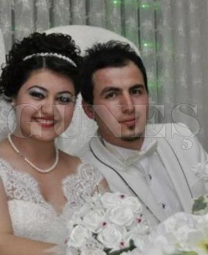 Tuğba ile Özgür’e Mutluluklar Tuğba ile Özgür’e Mutluluklar