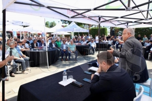 Vatanda� soruyor, ba�kan cevapl�yor� Per�embe ve �nye�de devam etti