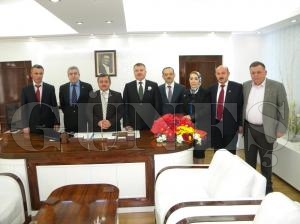 Vergi Haftası Nedeniyle Başkana Ziyaret Vergi Haftası Nedeniyle Başkana Ziyaret