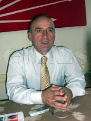 CHP İlçe Başkanı Yüksel Pekbüyük; CHP İlçe Başkanı Yüksel Pekbüyük;