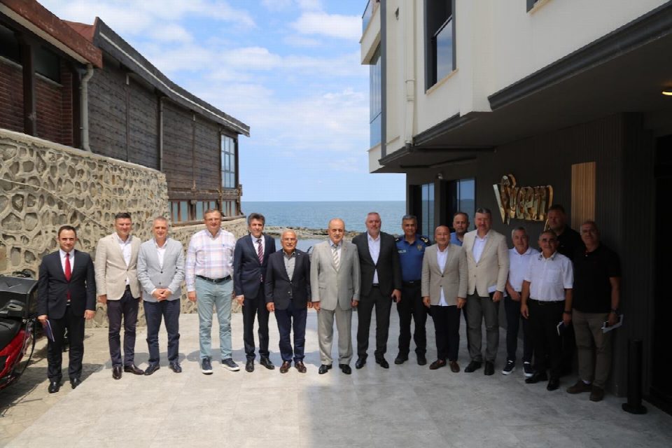 ODA VE BORSA BAŞKANLARI İSTİŞARE TOPLANTISINDA VALİ EROL VE BAŞKAN GÜLER İLE BİR ARAYA GELDİ