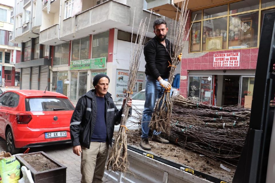 Başkan Güler’in tarım projeleri hız kesmiyor