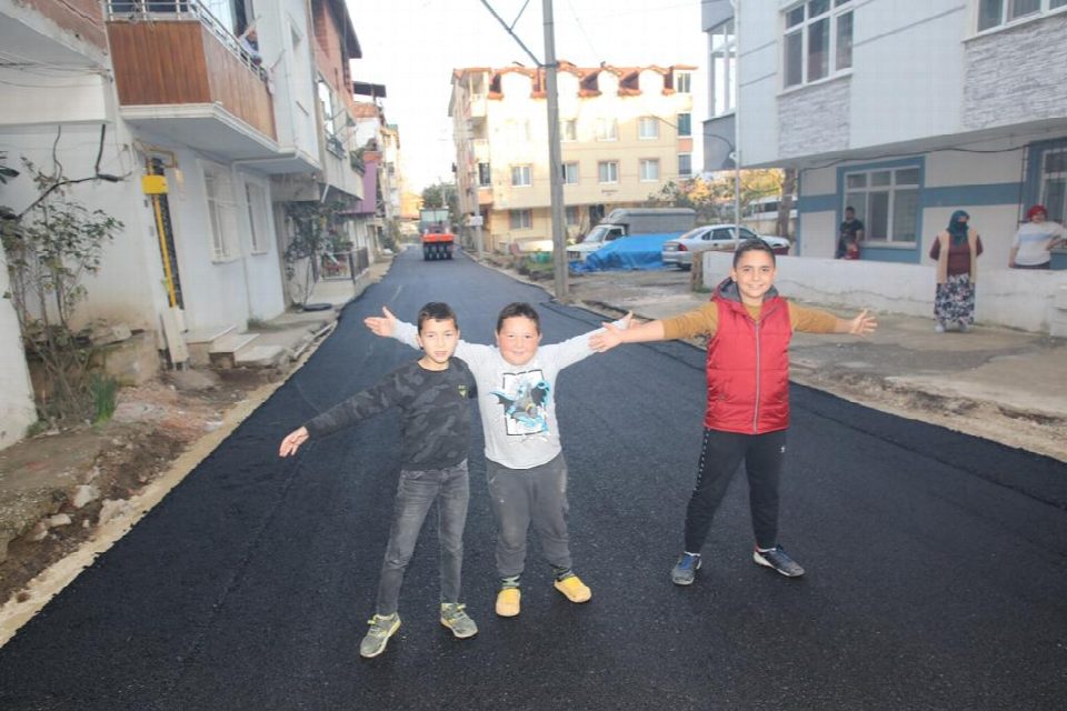 Fatsa’da beş sokak sıcak asfaltla buluştu