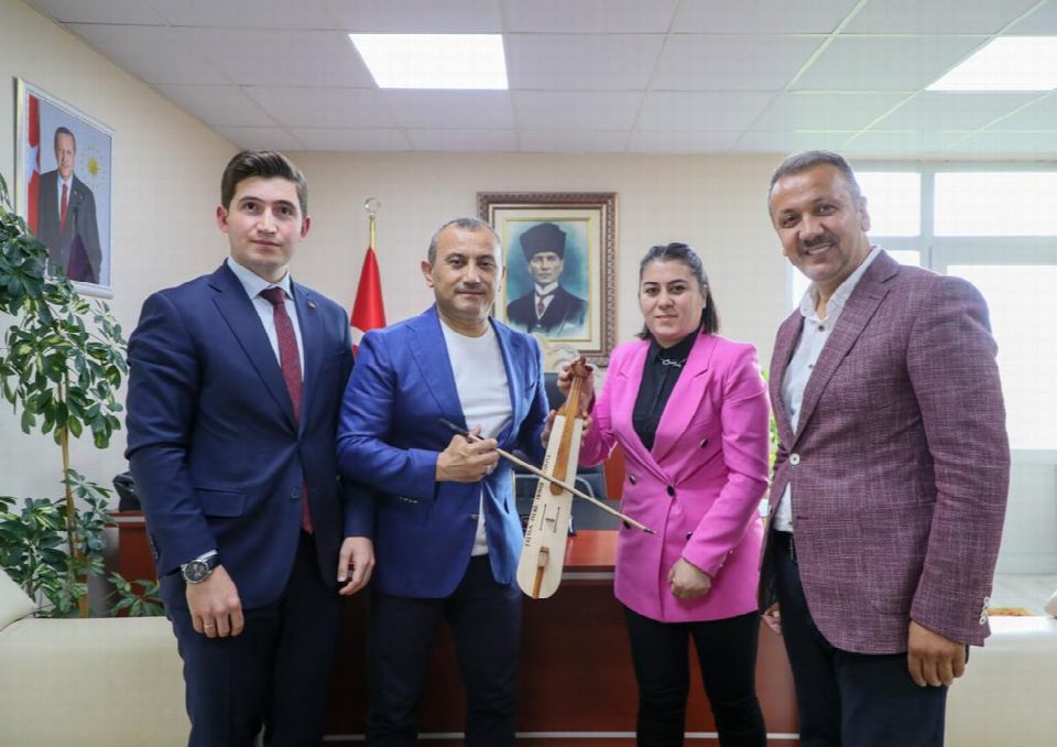 Vali Sonel, bir günde 5 ayrı ilçede ziyaret ve incelemelerde bulundu