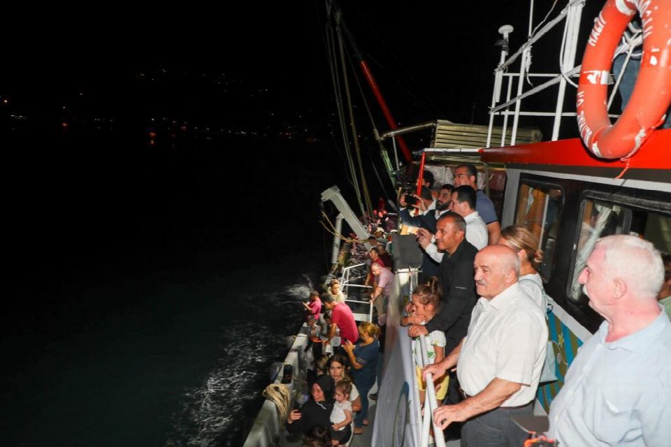 Balıkçılarımız vira bismillah dedi