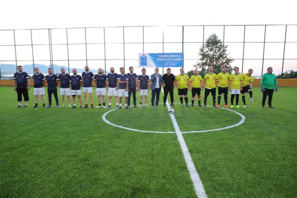 Fatsa belediyesi'den birimler arası halısaha futbol turnuvası