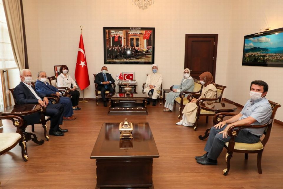 Diyanet İşleri Başkanı Erbaş, Vali Sonel’i ziyaret etti