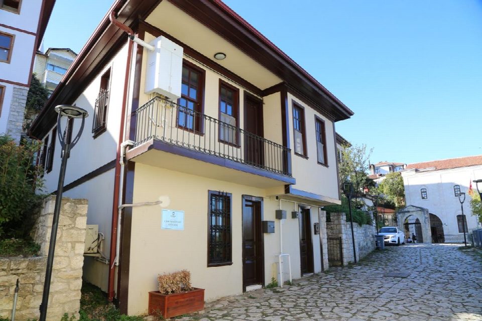 Cam sanatı yaşatılacak