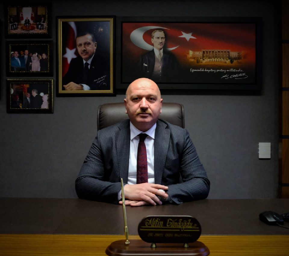 Hizmetlerin öncüsü Metin Gündoğdu...