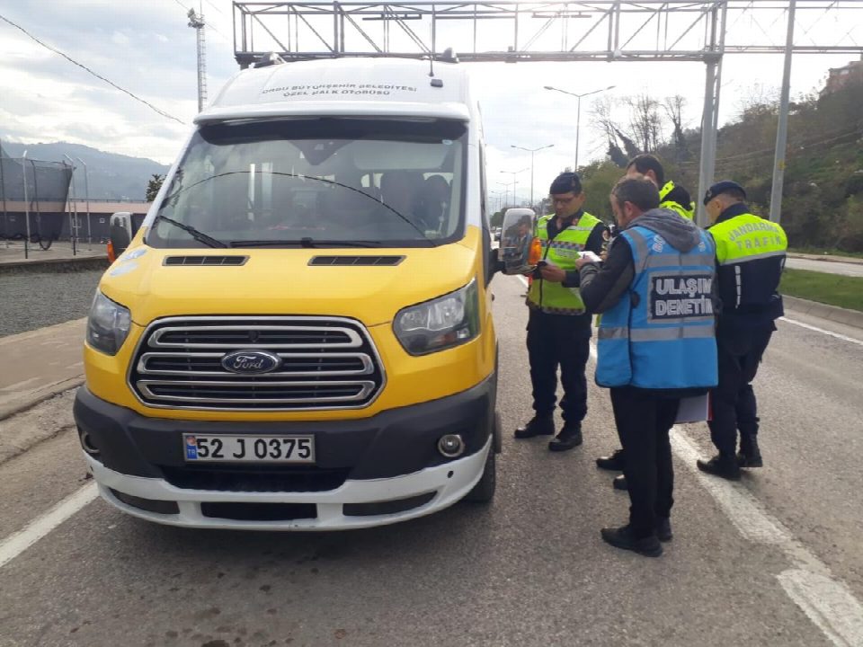 Büyükşehir’den toplu taşıma araçlarına denetim