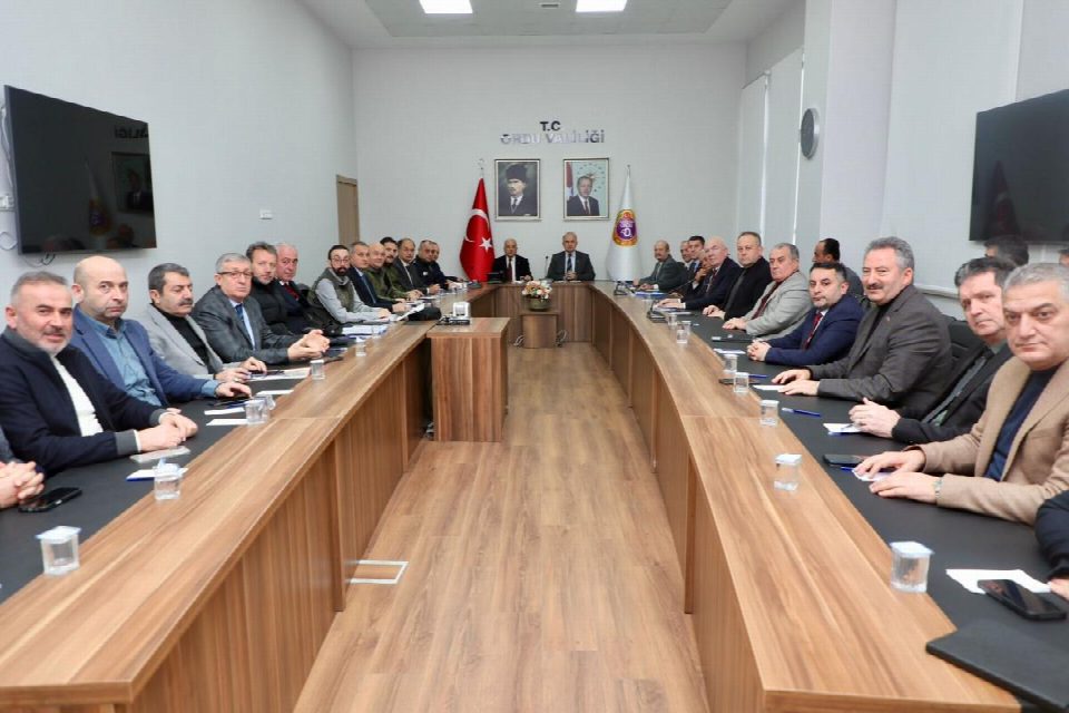 Sahipsiz sokak hayvanlarına yönelik çalışmalar değerlendirildi