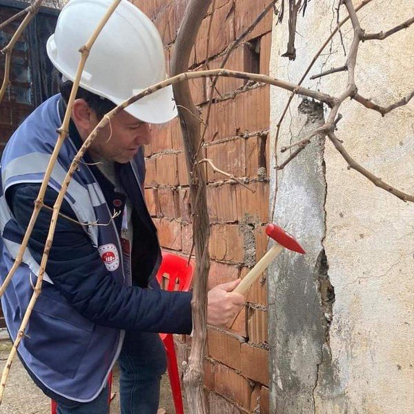 Fatsa Belediyesi teknik ekipleri hasar tespit çalışmaları için Kahramanmaraş'da