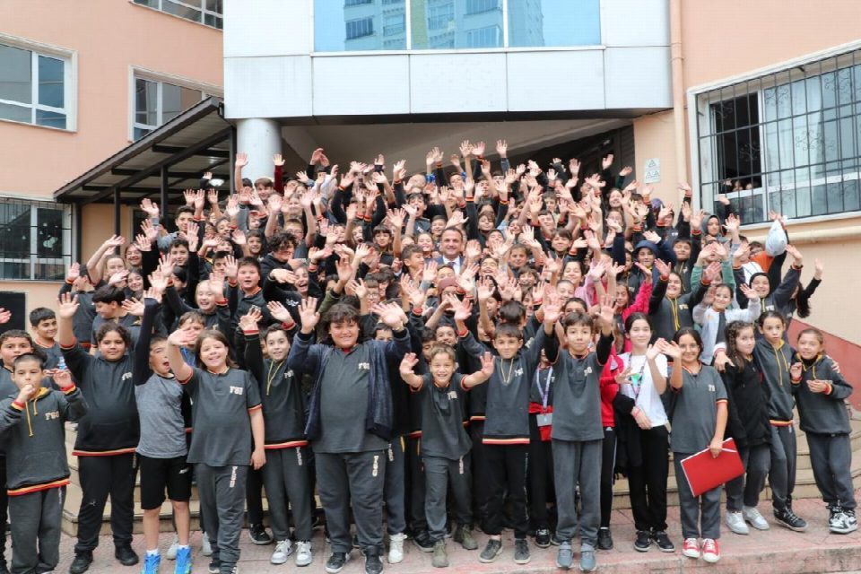 Başkan Kibar “Hiçbir zaman çalışmaktan pes etmeyin”