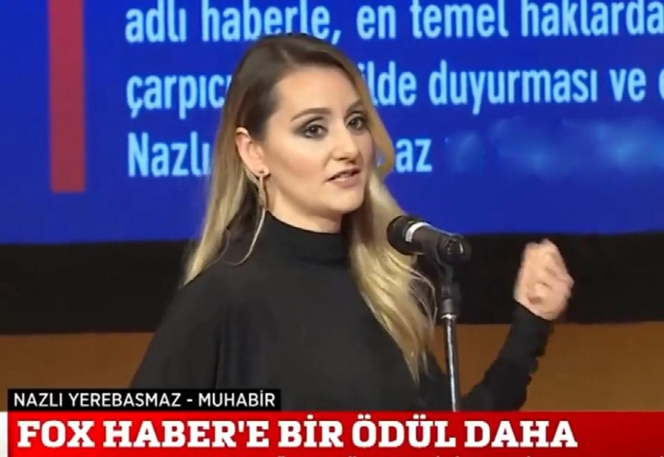 FOX Tv muhabiri Fatsalı Nazlı Yerebasmaz Tv haber dalında ödül aldı