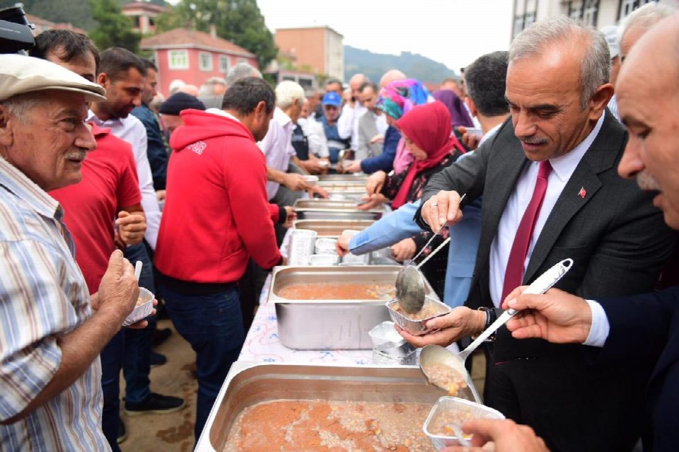 “Hayatımızı kolaylaştıracak adımları beraber atmalıyız”