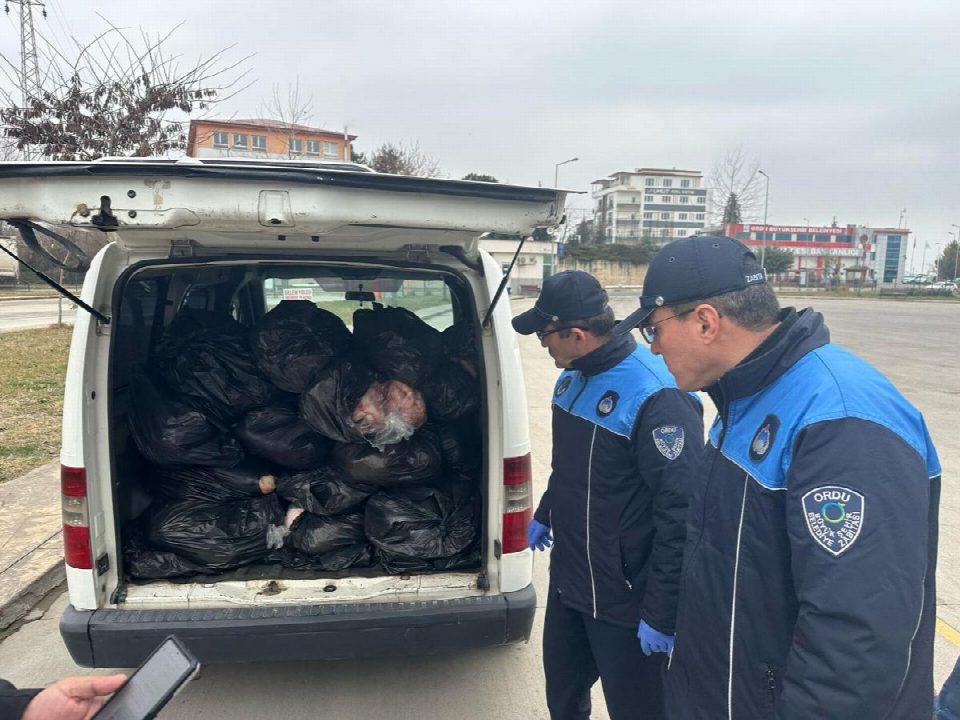 Zabıtadan operasyon… 300 kg kuyruk yağına el konuldu