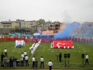 19 MAYIS ATATÜRK'Ü ANMA GENÇLİK VE SPOR BAYRAMI COŞKUYLA KUTLANDI