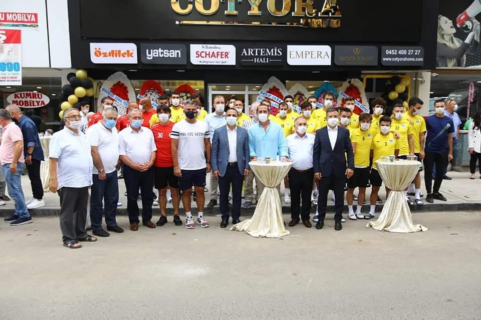 COTYORA HOME dualarla açıldı