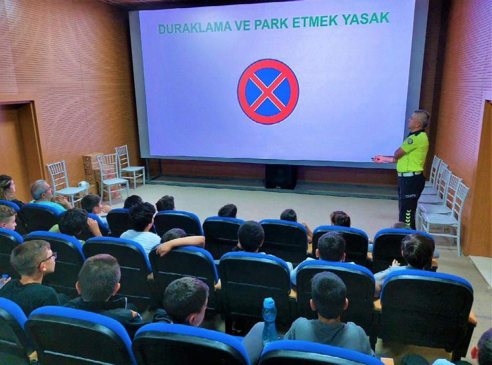 Çocukların gençlerin ve ailelerin yeni buluşma noktası Altınordu trafik eğitim parkı