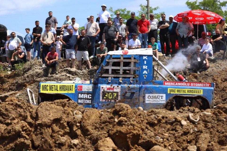Üçü bir arada…. Adrenalin, tutku ve heyecan