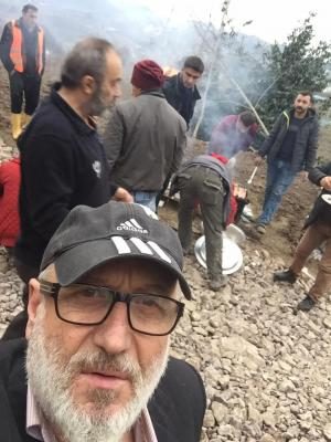MUHTAR YAŞAR PARLAYAN ÖRNEK DAVRANIŞ