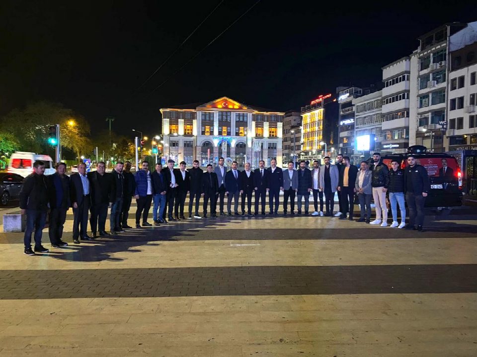 MHP’li Şanlıtürk’e zaman yetmiyor